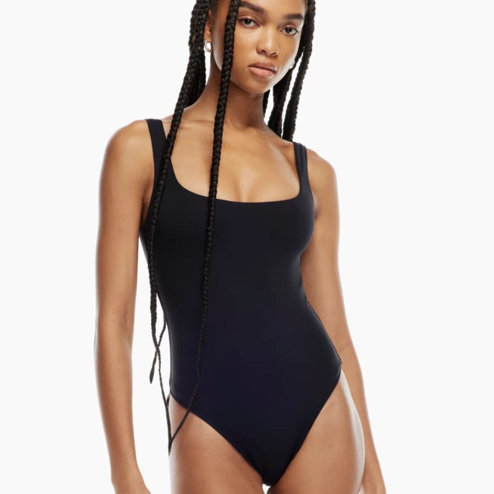 Aritzia Babaton Contour Tank Bodysuit Squareneck, Black Small